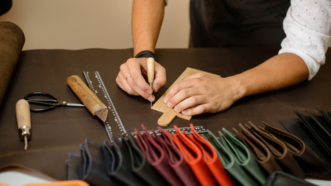 The Timeless Gift: Why Leather Goods Make Meaningful Presents